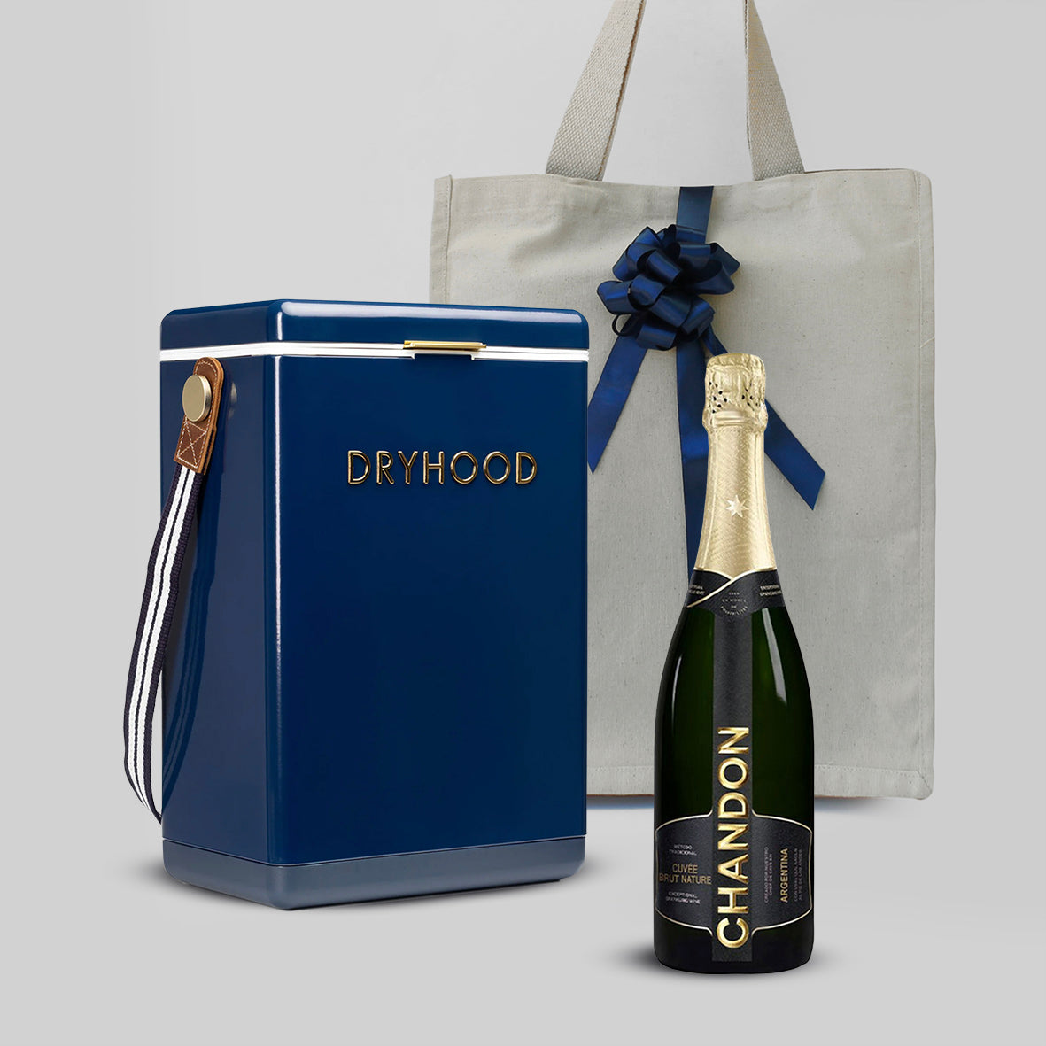“Regalo Brindis to go con cooler premium Château y espumante Chandon Brut Nature – Aporta Imagen Chile”