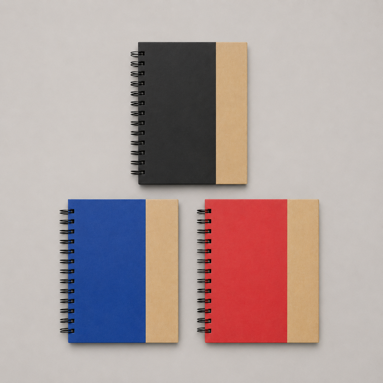Cuaderno ejecutivo con cierre magnético, 70 hojas rayadas, notas adhesivas, señaladores de colores y bolígrafo. Un regalo corporativo práctico, funcional y personalizable con tu logo.