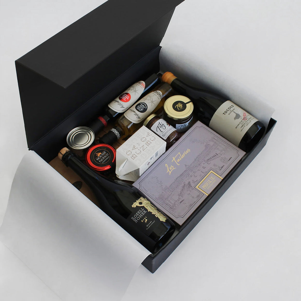 “Regalo Brindis de Altura con vino Tococo, espumante Rosell Boher y aperitivo gourmet premium – Aporta Imagen Chile”