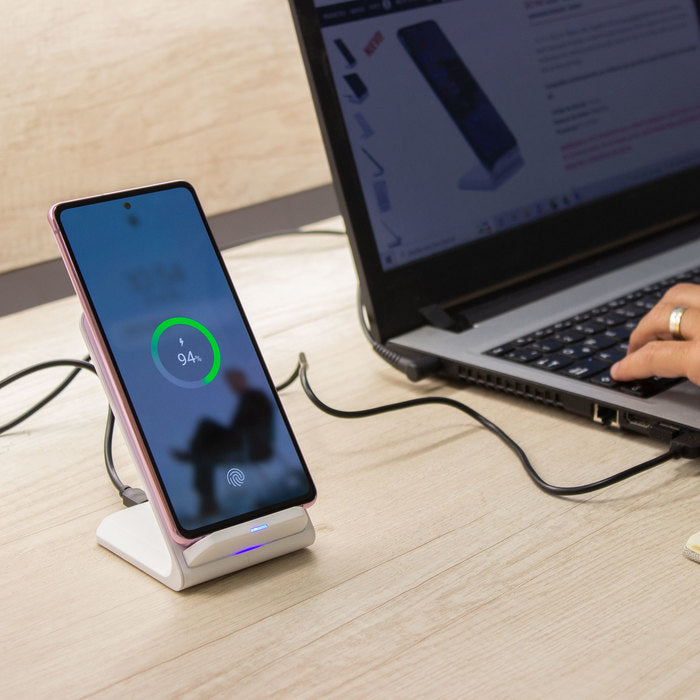 Cargador inalámbrico Qi 10W compatible con carga horizontal y vertical. Cable USB 60cm incluido. Personalizable. Regalo corporativo. Pedido mínimo 50 unidades.