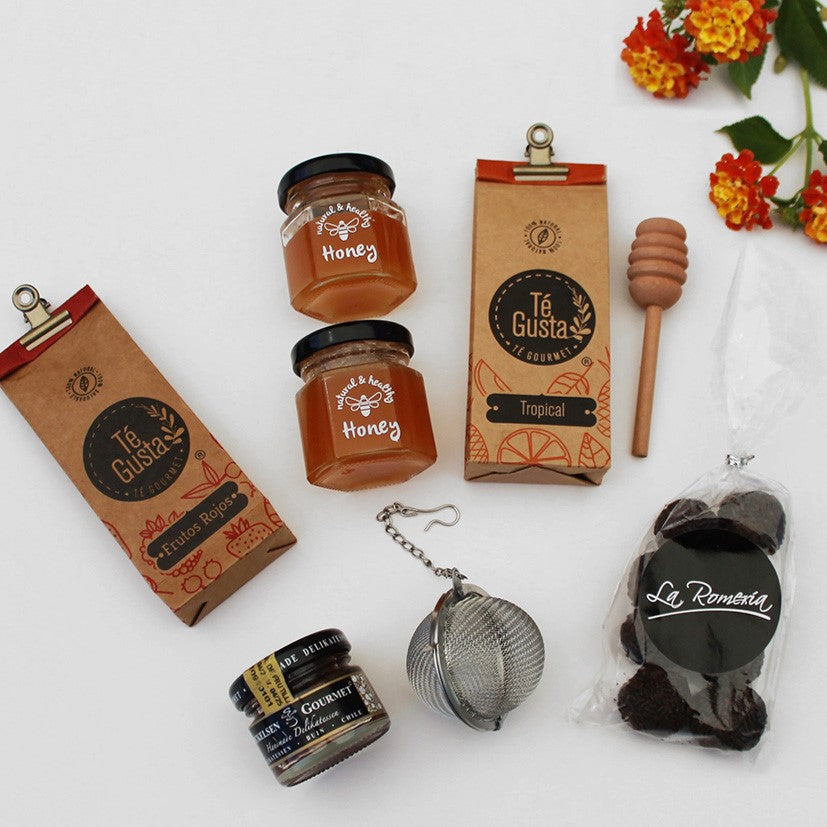 El set de té perfecto para empresas: Sachet ecológico, miel con palito madera, trufas y mermelada. Presentación en caja kraft. Mínimo 50 unidades.