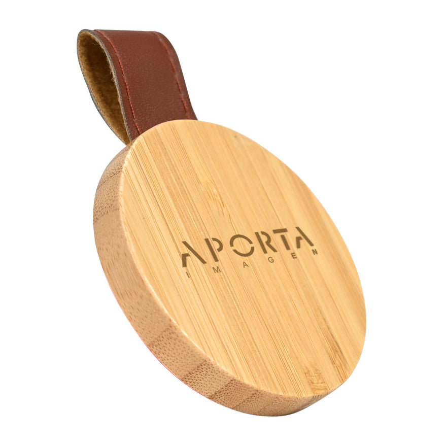 Espejo redondo de bambú personalizado con logo impreso. Incluye correa de eco-cuero café, diseño compacto y elegante, ideal para regalos corporativos y merchandising promocional.