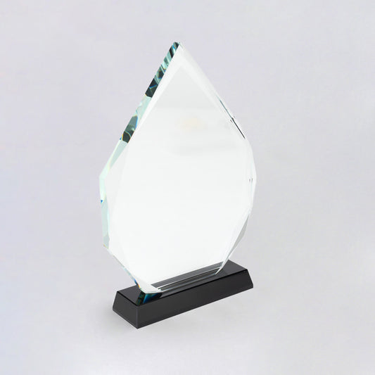 Galvano de cristal premium para reconocer logros y trayectorias. Personalizado con logo y texto. El regalo de distinción ideal para tu empresa.