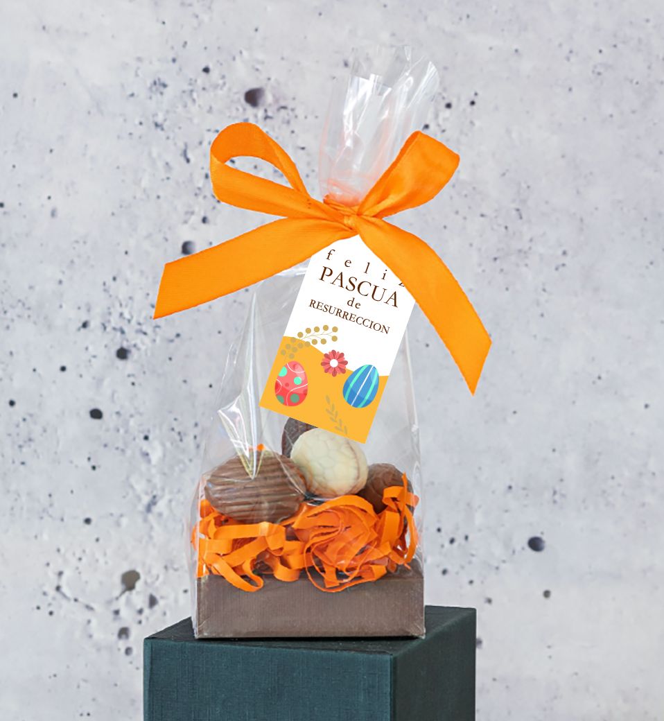 Sorprende a tu equipo con exclusivos huevos de Pascua Damien Mercier rellenos de avellana europea. Personalizados con tu logo corporativo y tarjeta de saludo. Pedido mínimo 100 unidades.