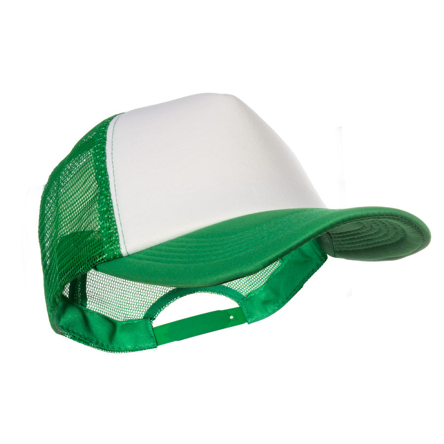 Jockey de poliéster sponge con malla, fresco y resistente. Ideal para uniformes corporativos y outdoor. Personalizable con bordado o impresión.