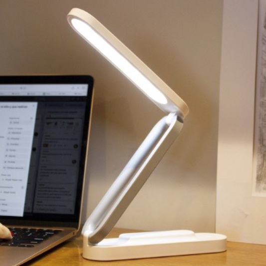 Lámpara LED plegable 17x3,9x4,5cm con brillo ajustable, uso enchufado o inalámbrico 12-24h. Personalizable con logo. Regalo corporativo. Pedido mínimo 50 uds.