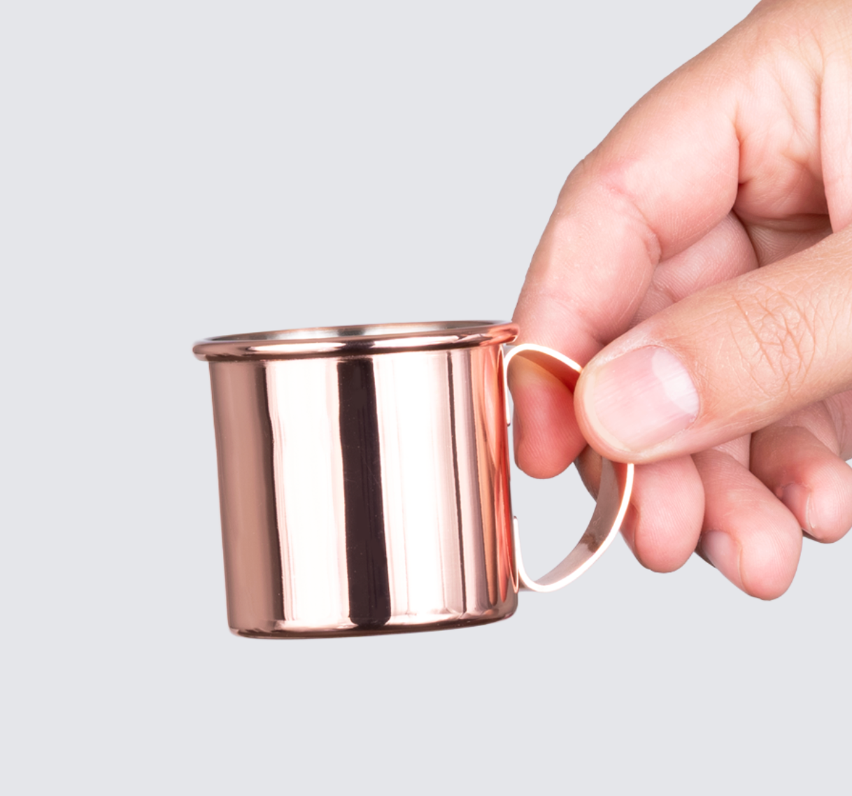 Mini tazón de acero inoxidable color cobre de 60 ml, ideal para shots, whisky o café espresso. Un regalo corporativo original, elegante y personalizable con logo corporativo. Cotiza con nosotros para celebrar el Día de la Minería.