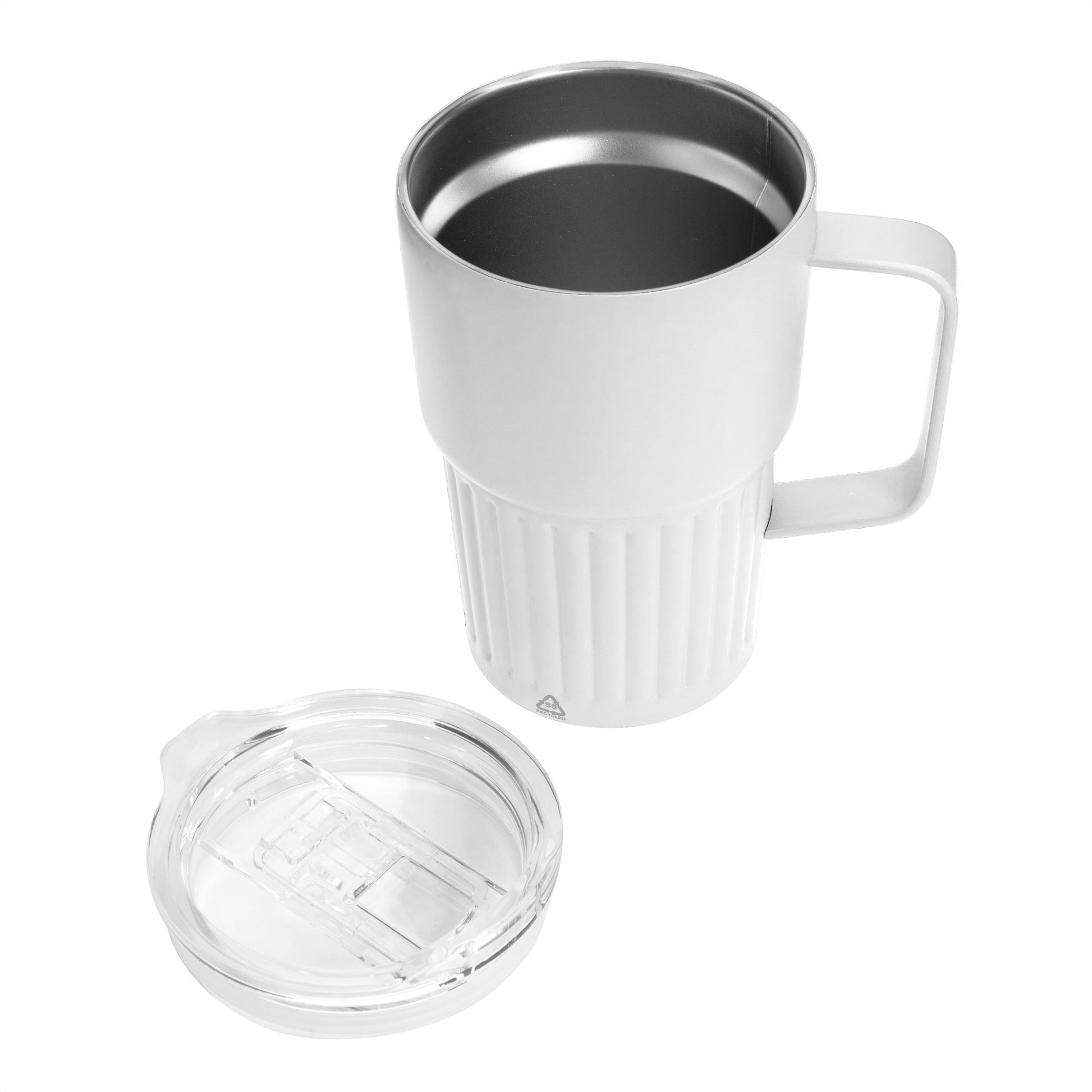 Disfruta de la comodidad de este mug, cuenta con doble pared y sellado al vacío para asegurar que tu bebida mantenga su temperatura ideal durante horas (bebidas frías por 24 horas y calientes por 12 horas gracias a la tecnología vacuum) 
Fabricado en acero inoxidable garantizando durabilidad.
Asa metálica robusta para un manejo seguro y tradicional.
Pintura con acabado semi mate y parte inferior texturada para un mejor agarre y estabilidad.
Tapa de poliestireno a presión con anillo de silicona.