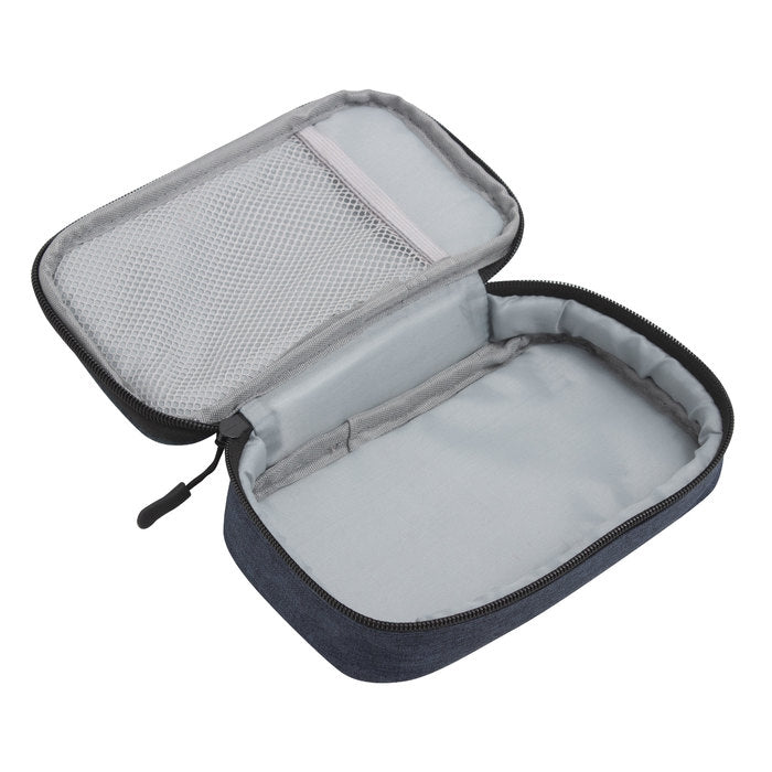 Neceser de poliéster 300D acolchado con interior forrado, bolsillo de red y opción de personalizar con logo. Un regalo corporativo práctico, resistente y funcional.