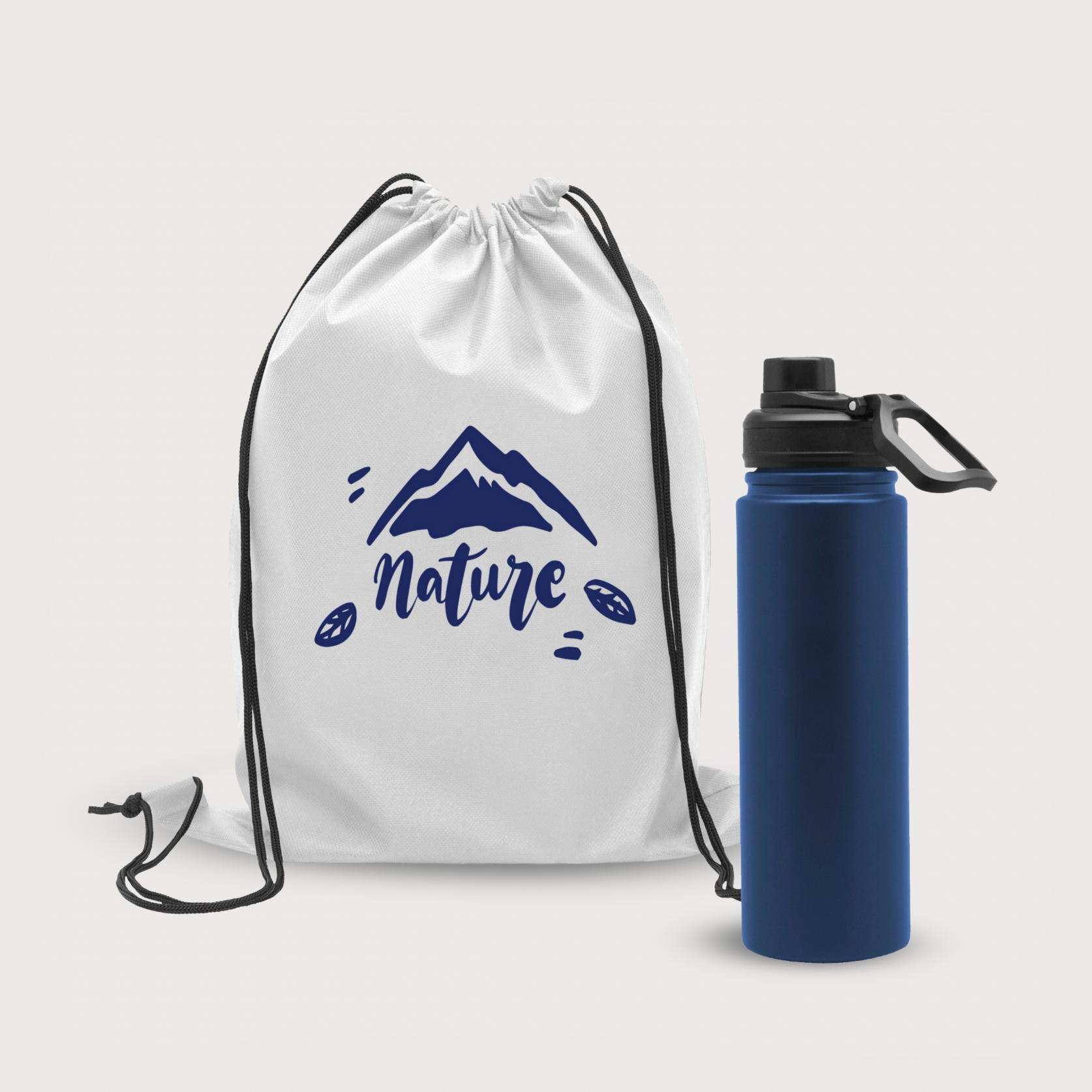 Pack con botella térmica de acero inoxidable de 720 ml y mochila tipo morral personalizada. Un regalo corporativo práctico, moderno y perfecto para acompañar cada día.