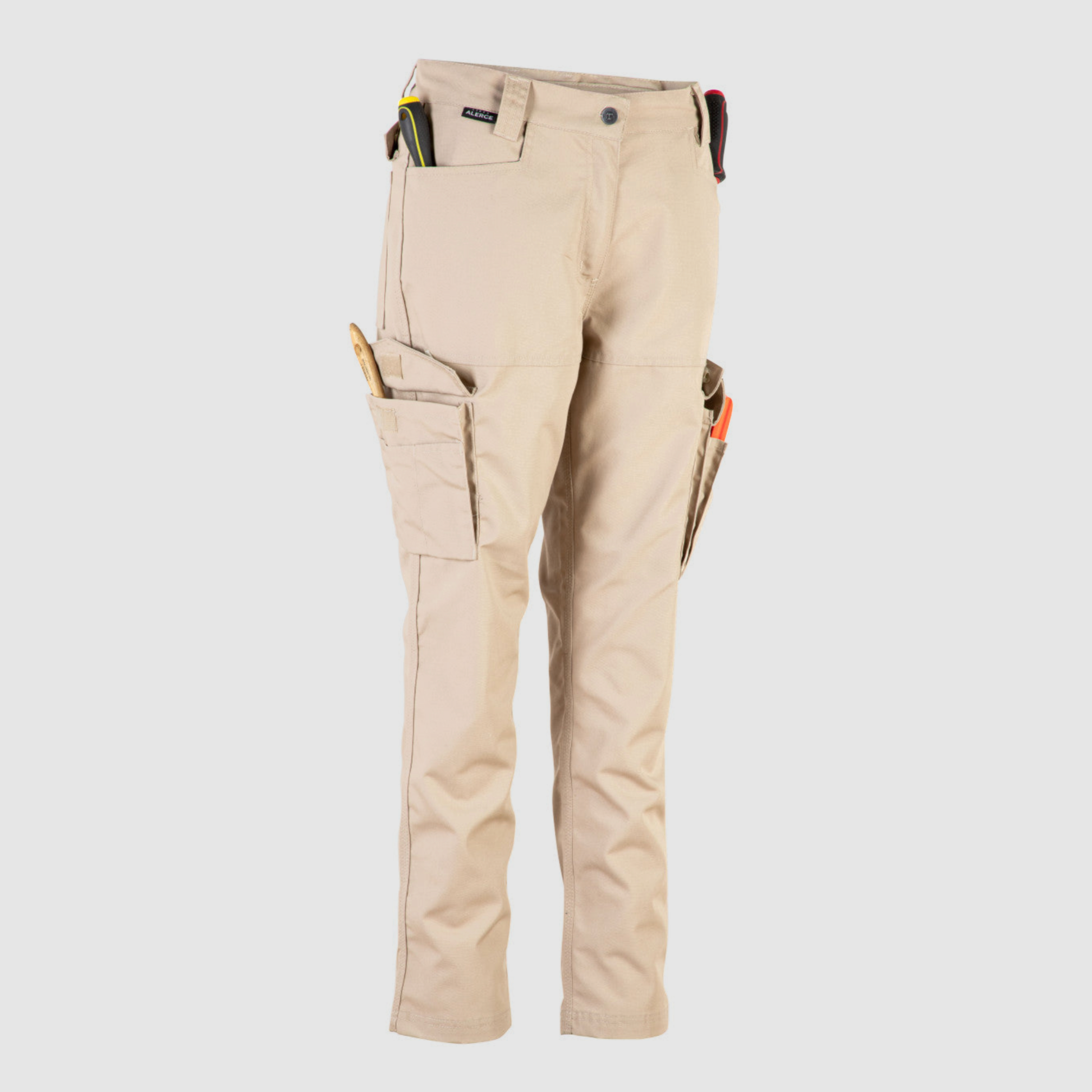 Pantalón cargo Alerce mujer, multibolsillos laterales
