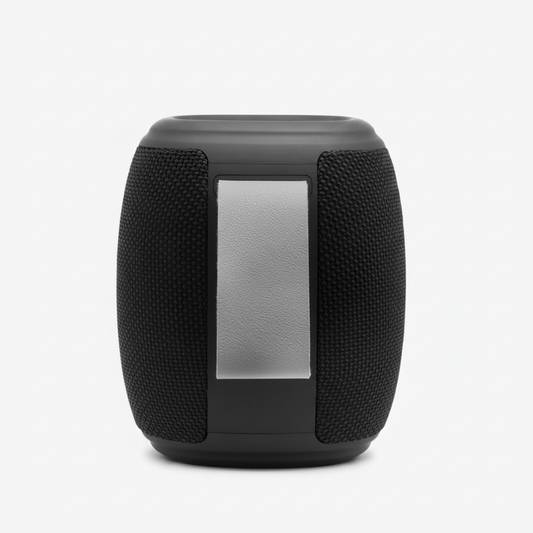 Parlante Bluetooth corporativo con diseño resistente al agua, iluminación LED cálida y fría, correa de transporte y carga USB-C. Ideal para merchandising y regalos corporativos.