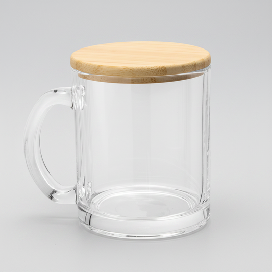 Taza de vidrio 350ml con tapa de bambú barnizado. Ideal para merchandising corporativo con logo impreso o grabado. Mínimo 100 unidades.