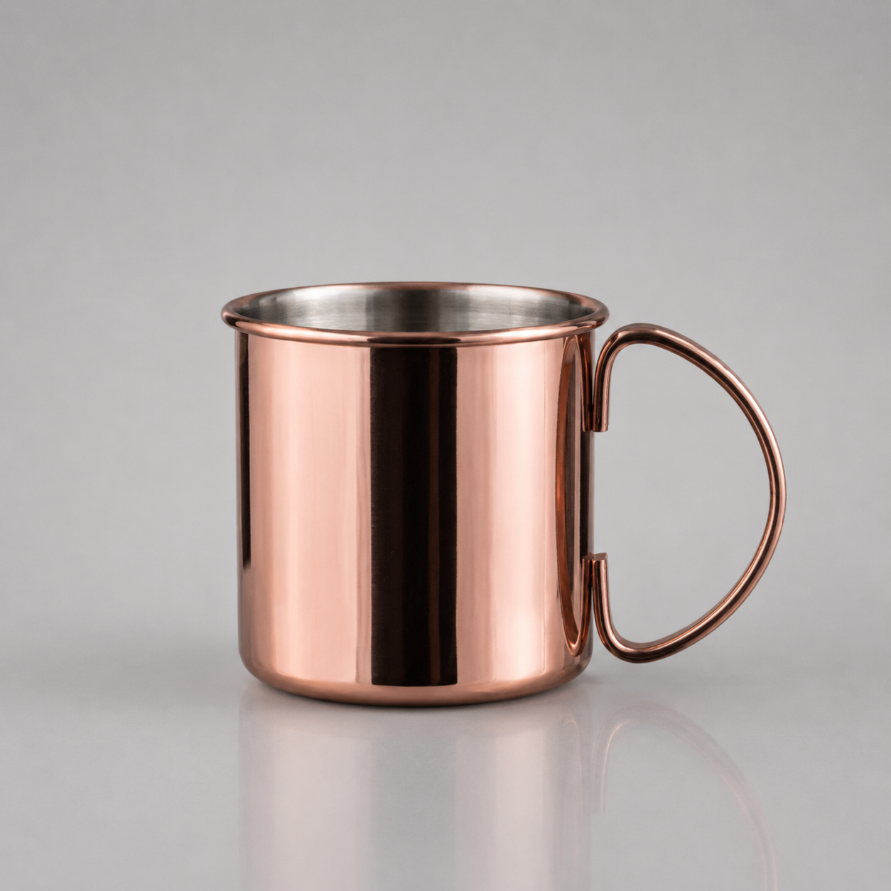 Tazón de acero inoxidable de 500 ml con elegante asa color cobre. Un regalo corporativo resistente, moderno y personalizable con logo corporativo para uso diario. Cotiza con nosotros este Día de la Minería.