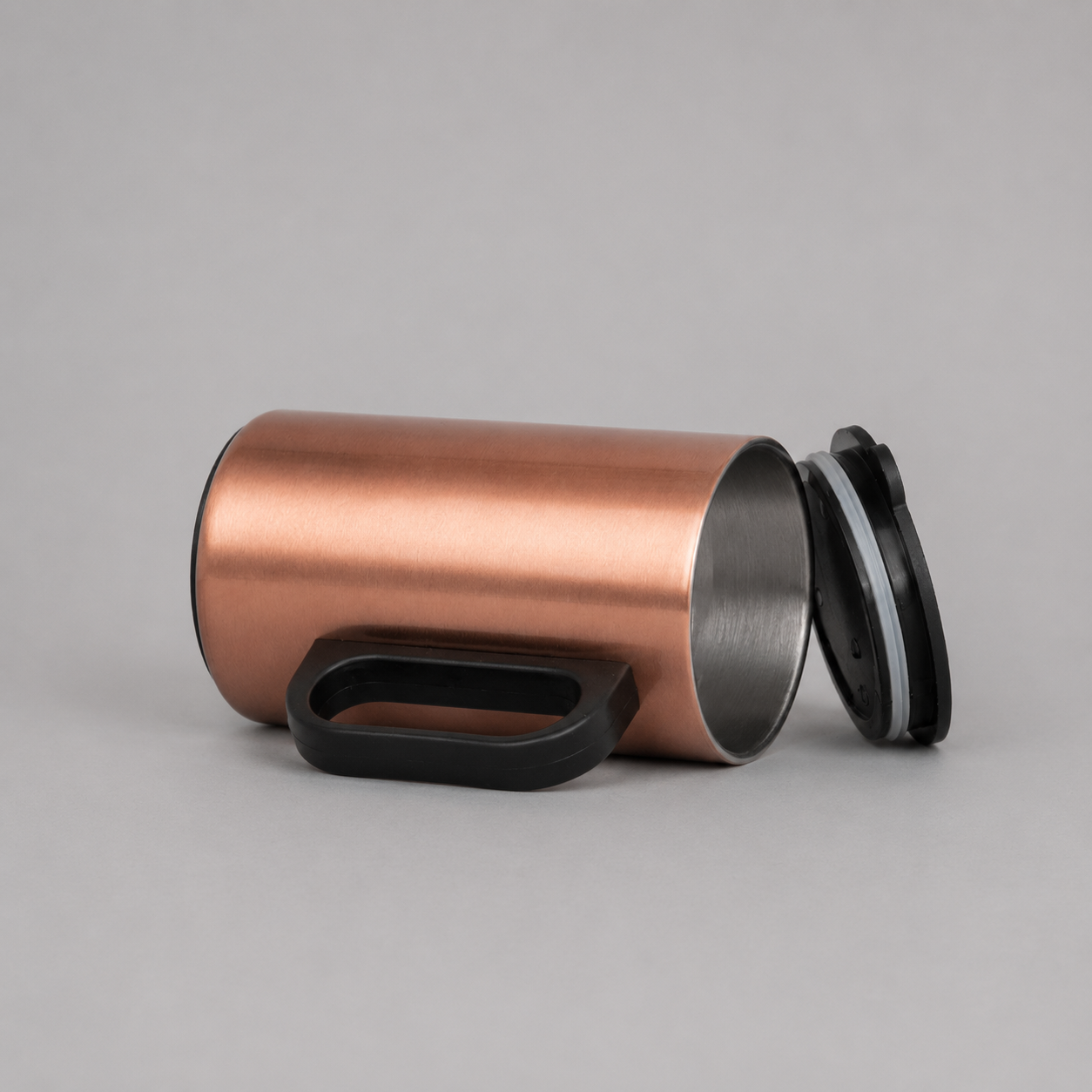 Tazón térmico de acero inoxidable de 250 ml con doble pared, tapa con dosificador y base antideslizante. Un regalo corporativo elegante, práctico y personalizable con logo corporativo. Ideal para el Día de la Minería.