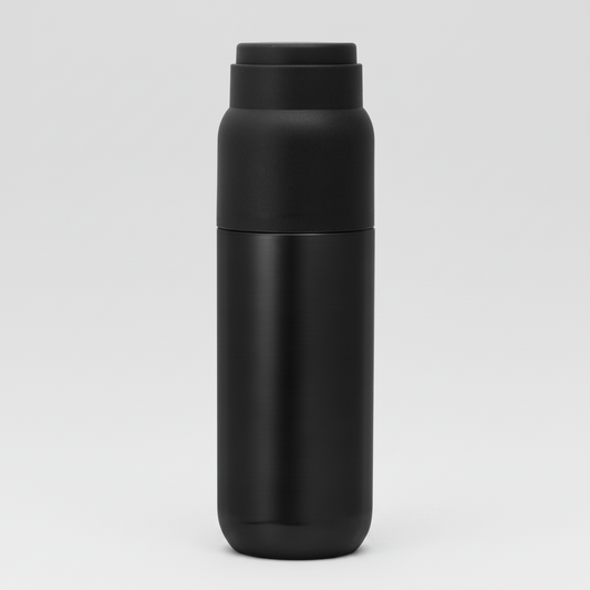 Termo de 500 ml con doble pared sellada al vacío: acero interior y exterior. Mantiene calor por 12 hrs y frío por 24 hrs. Incluye taza rosca y tapa a presión. Diseño compacto ideal para regalos corporativos con logo opcional. ¡Rendimiento prolongado garantizado!